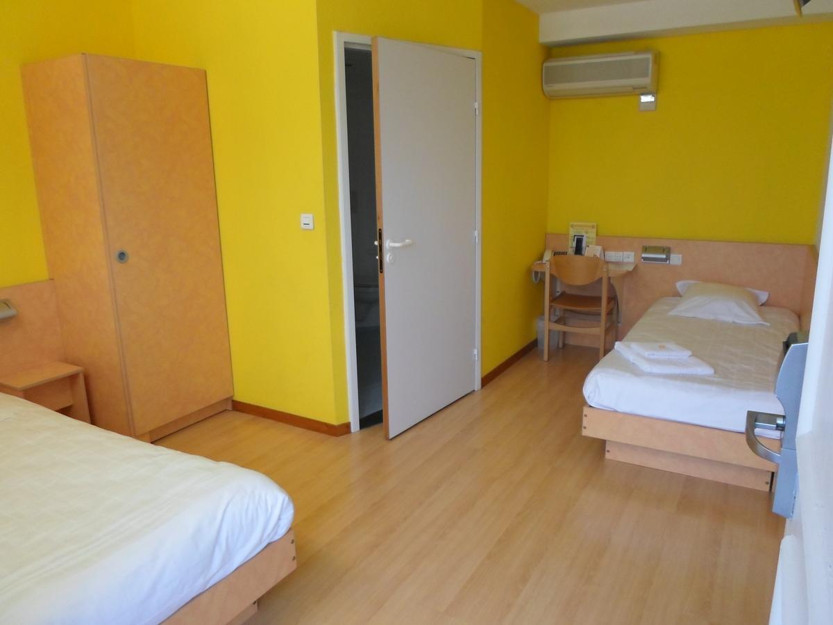 The Originals Access, Hotel Saint-Flour Екстериор снимка